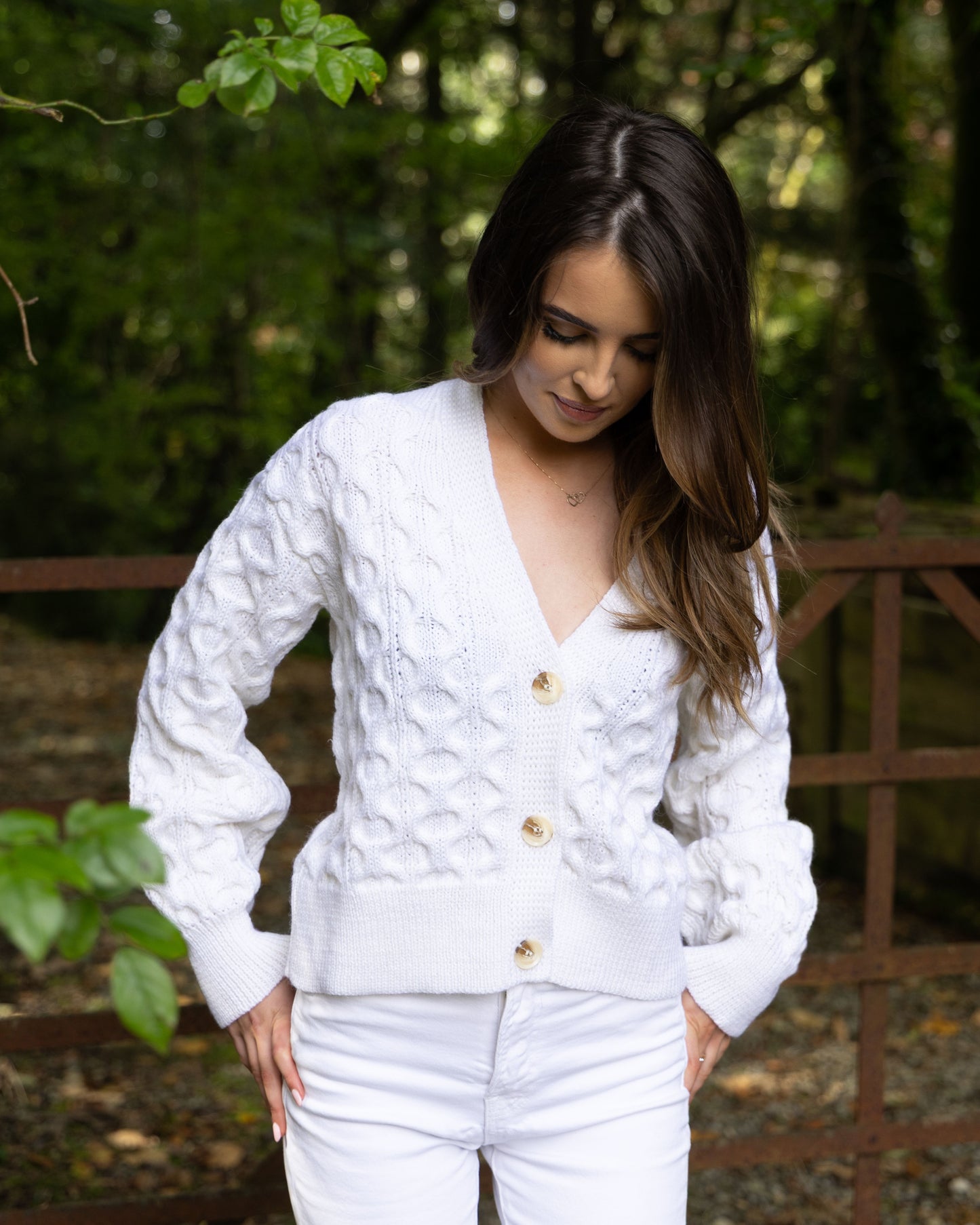 The Jenny (White) Cropped Aran Knit Cardigan – 100% Merino Wool