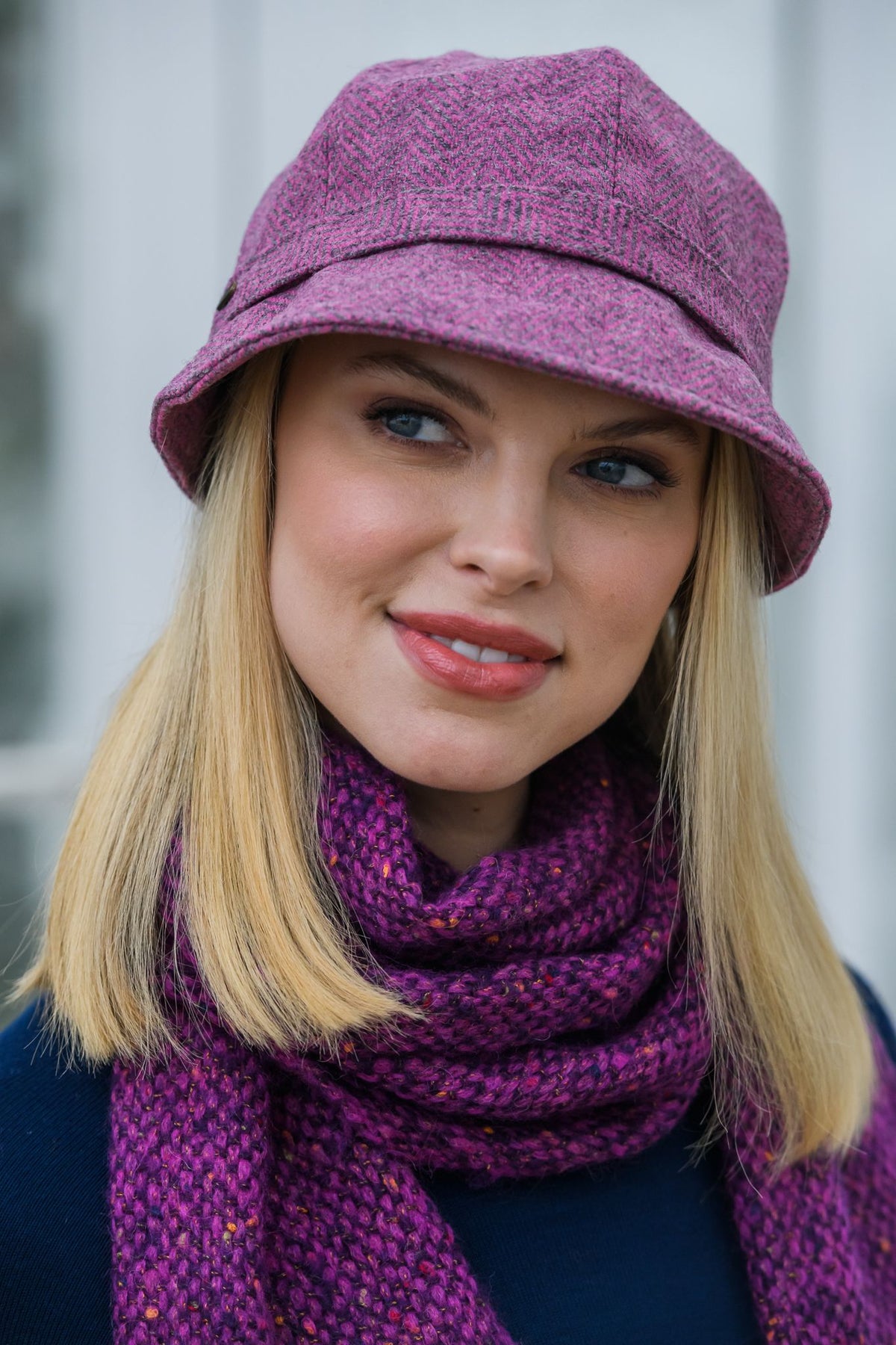 Mucros Tweed Hat – Heather Pink