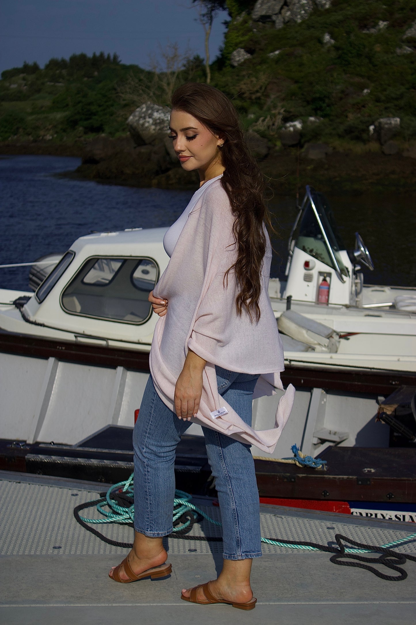 100% Cashmere Wrap – Coastal Pink