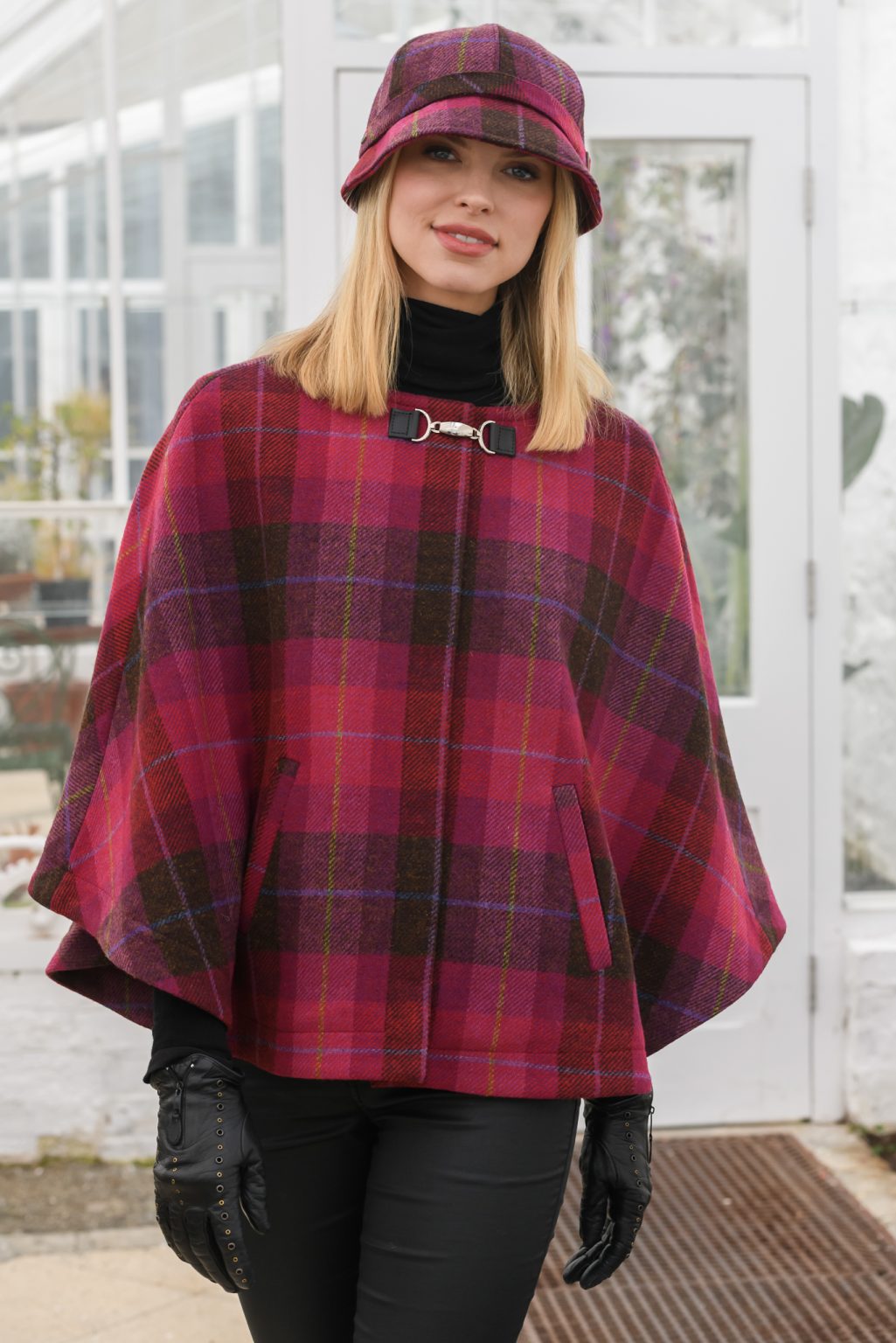 Mucros Weavers Luxury Wool Cape – Pink Tartan