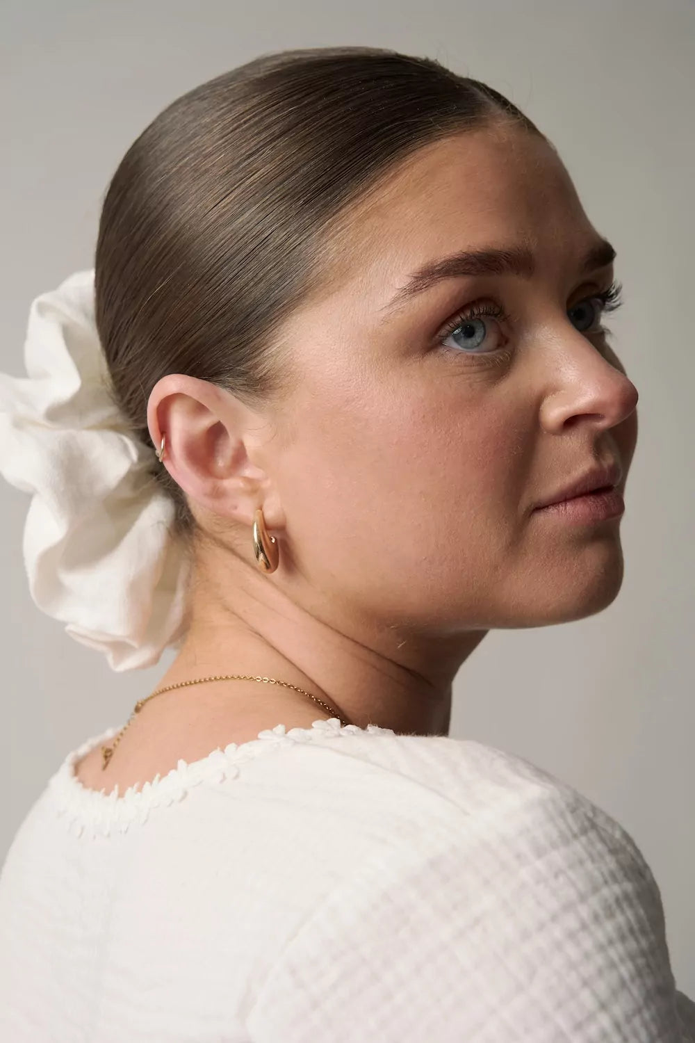 Irish Linen Scrunchie – Pink | Kate Harris Design