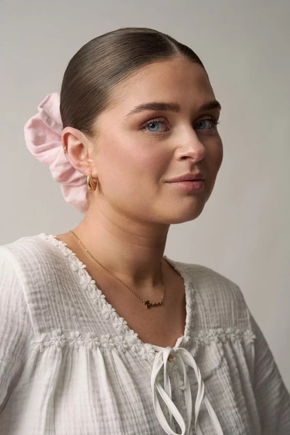 Irish Linen Scrunchie – Pink | Kate Harris Design