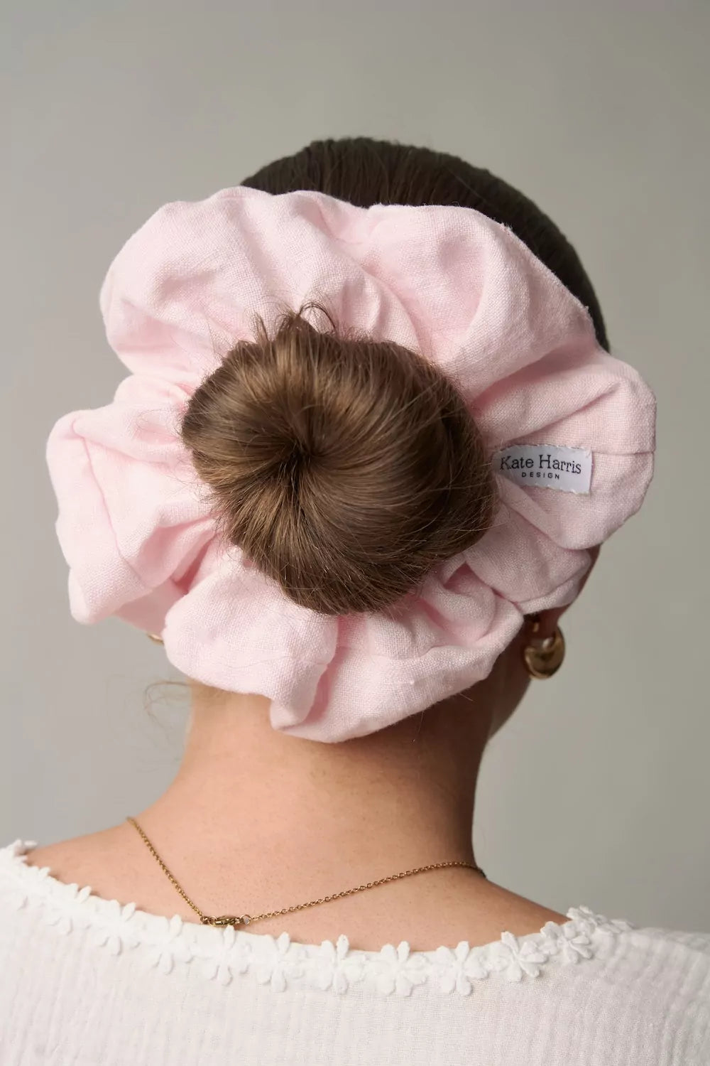Irish Linen Scrunchie – Pink | Kate Harris Design