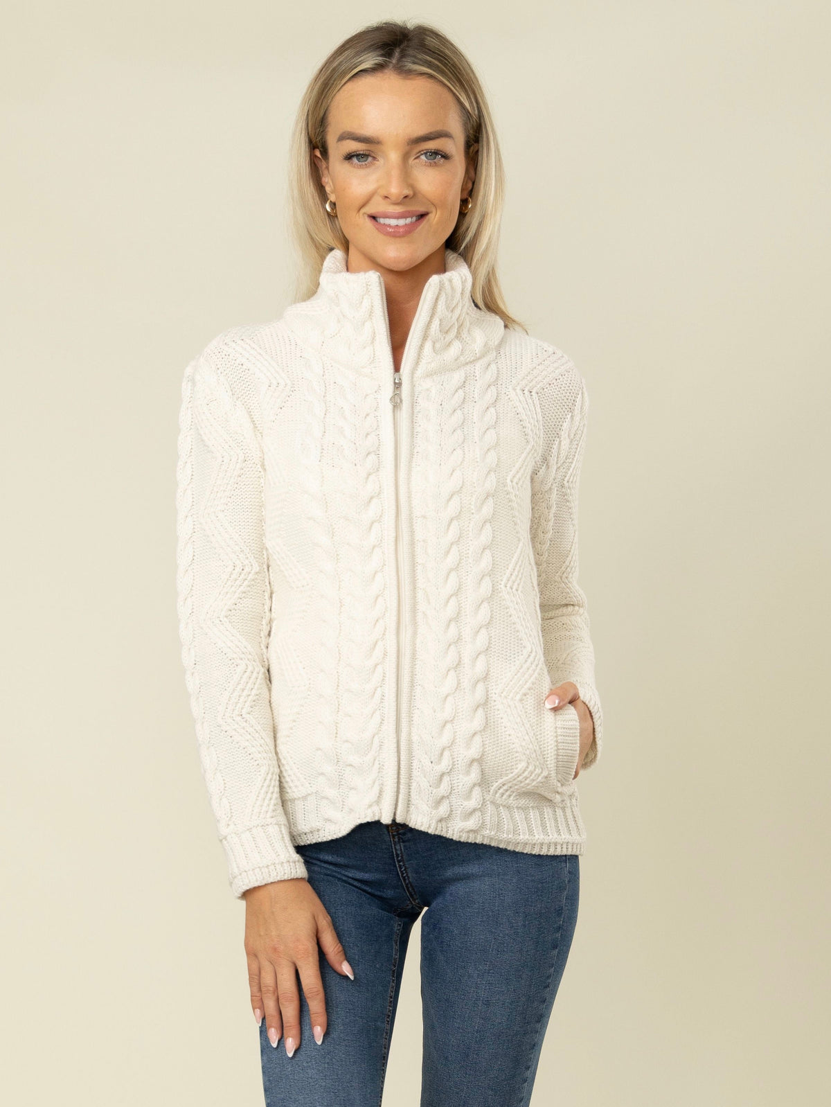 The Claddagh Aran Knit Jacket — Ivory