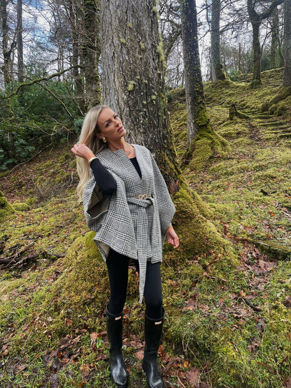 The Sarah Lorraine Cape